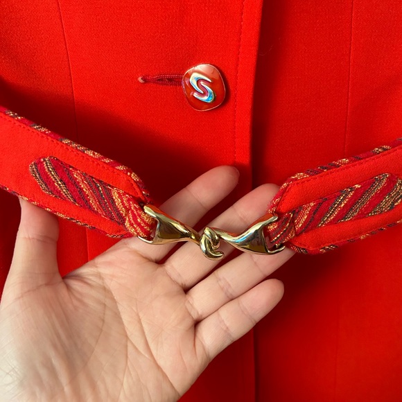 70’s Vintage Red two-piece suit - Picture 5 of 8